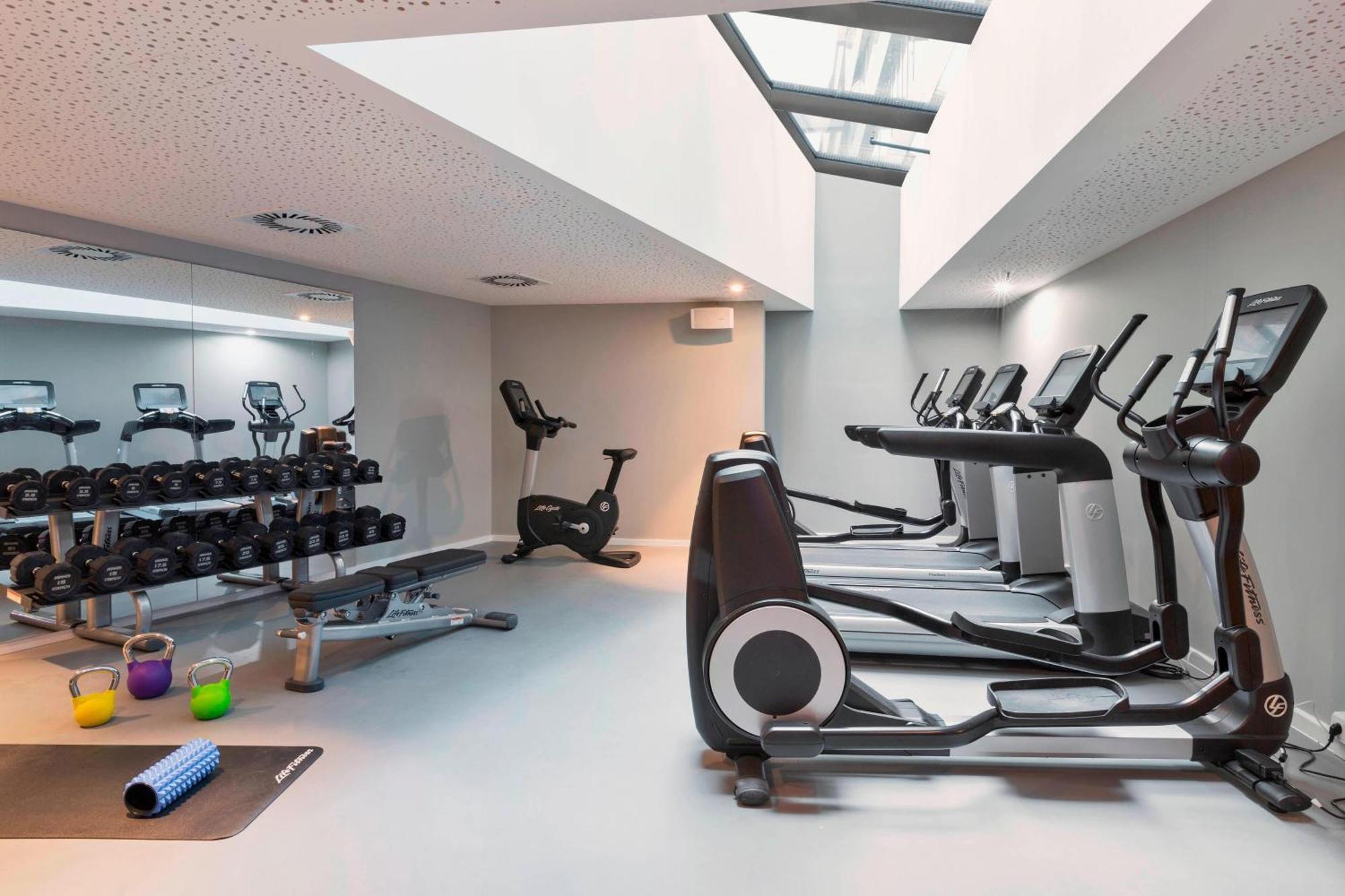 Residence Inn By Marriott Frankfurt City Center Frankfurt am Main Buitenkant foto